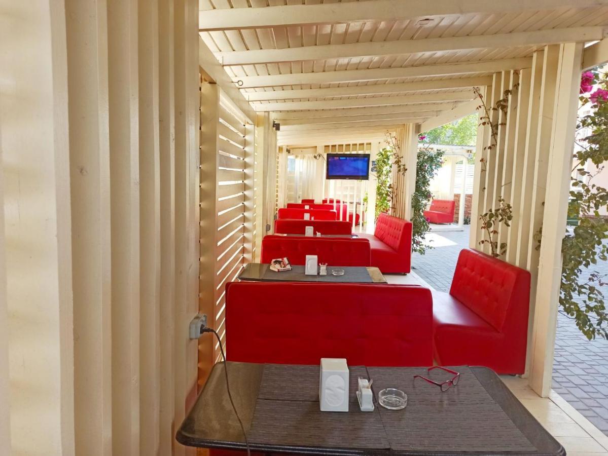 Euroline Hotel Zatoka Extérieur photo