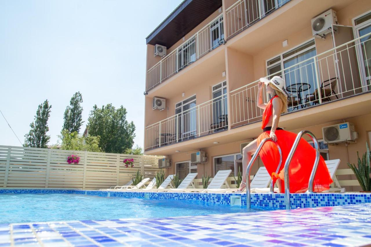 Euroline Hotel Zatoka Extérieur photo